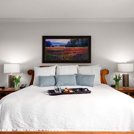 Hotel Bellwether On Bellingham Bay Экстерьер фото